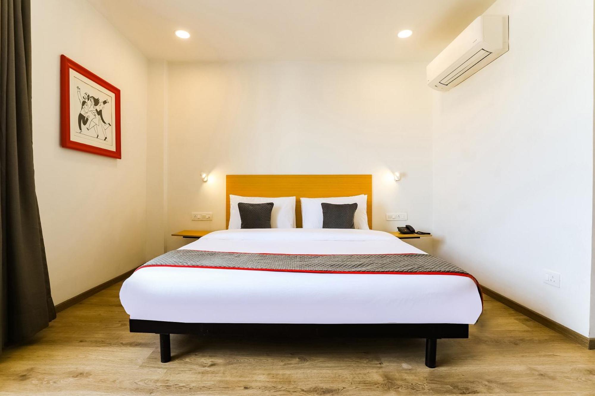 Townhouse Prithvi Resort Near Phoenix Palassio 勒克瑙 外观 照片