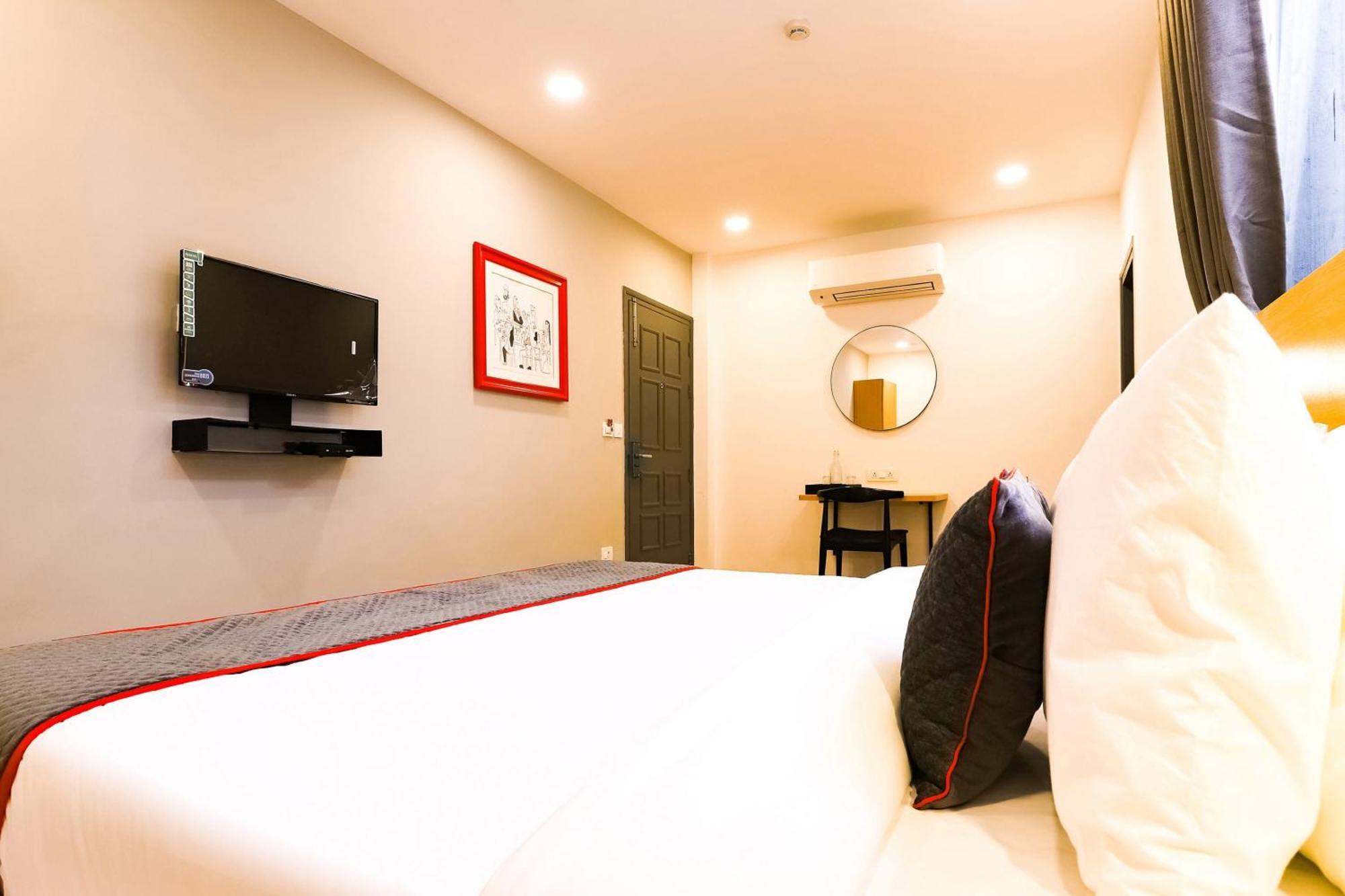 Townhouse Prithvi Resort Near Phoenix Palassio 勒克瑙 外观 照片